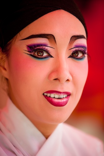 Performer in Taiwanese Opera Troupe 